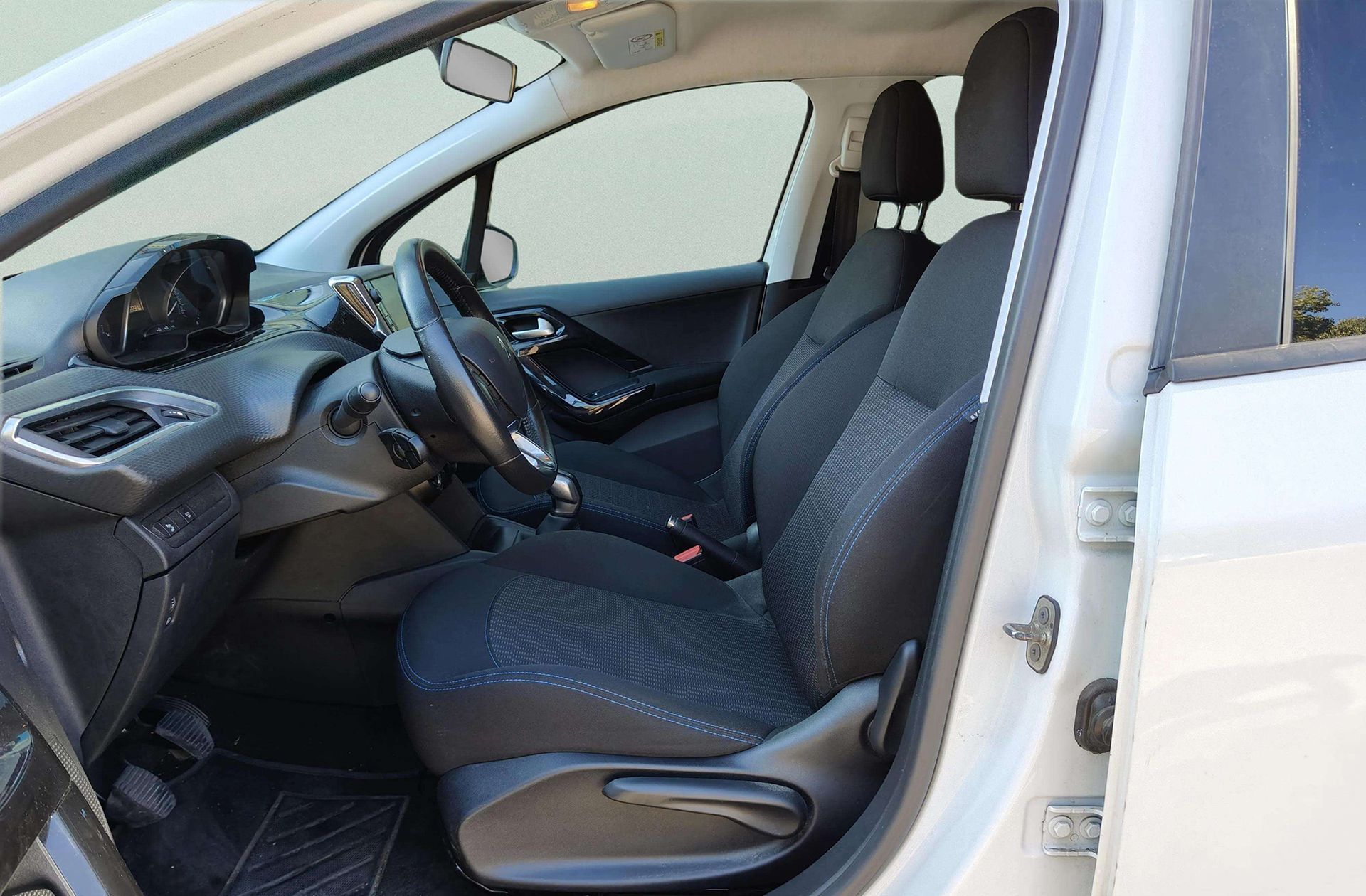 Peugeot 208 PureTech 82 Style - foto 11
