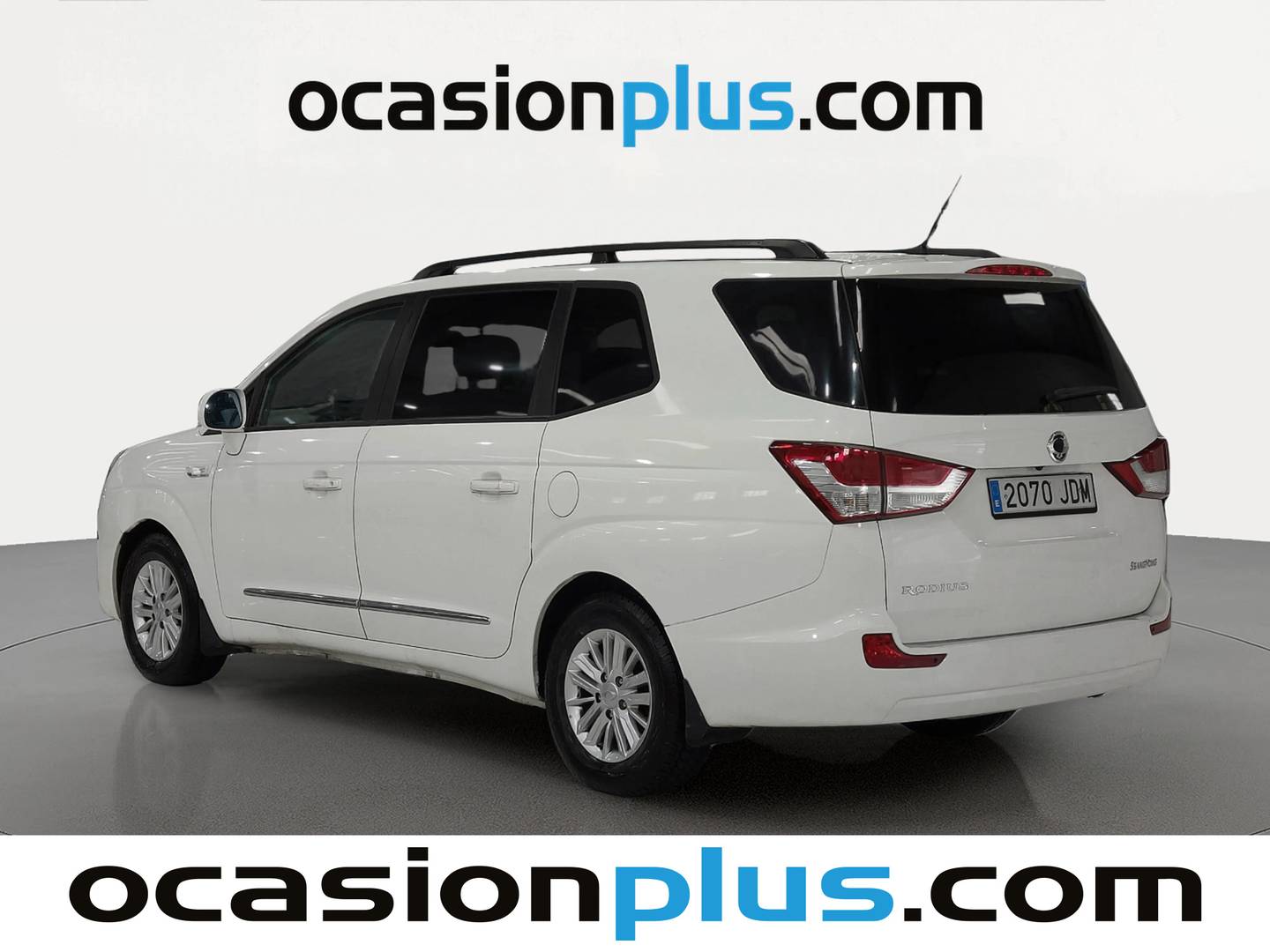 Foto trasera SsangYong Rodius Ssangyong Rodius 2.0 e-Xdi Premium (155 CV) 7 Plazas izquierda