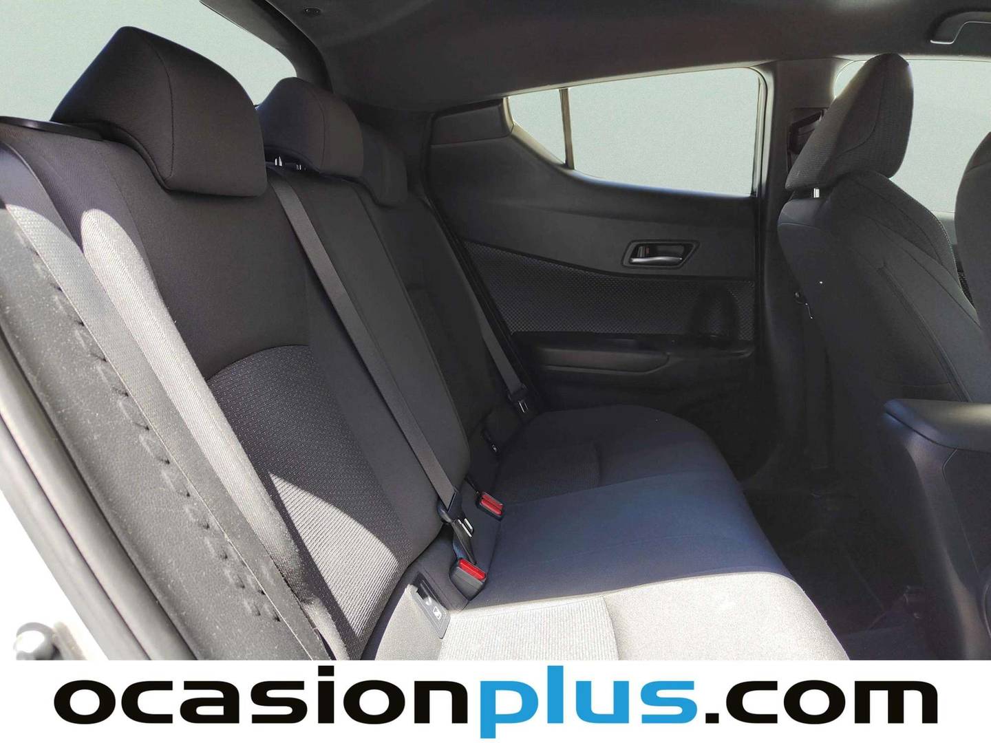 Toyota C-HR Toyota C-HR 1.8 125H Advance (122 CV) al mejor precio