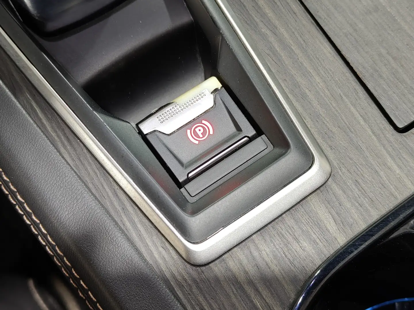 Foto Peugeot 508 Peugeot 508 BlueHDi 180 S&S GT EAT8 (180 CV)