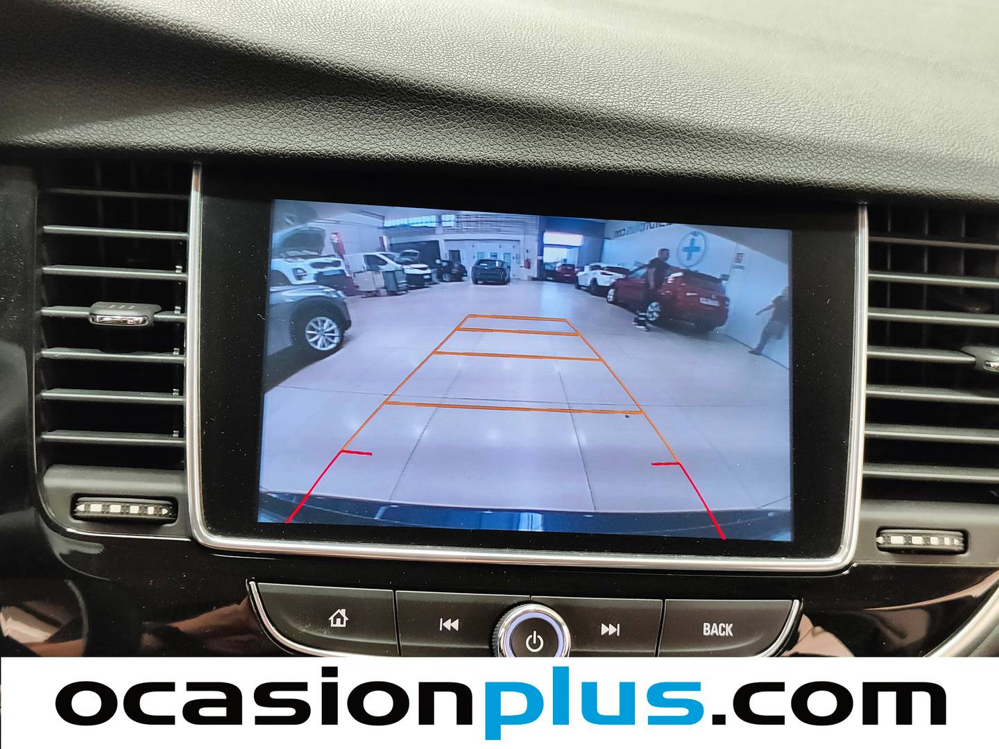 Equipamiento del Opel Mokka X Opel Mokka X 1.4 Turbo Excellence 4X2 Auto (140 CV)