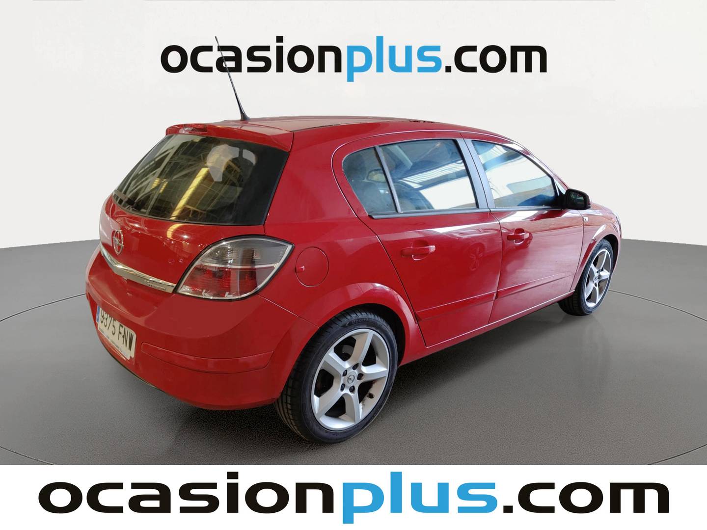 Foto trasera Opel Astra Opel Astra 1.6 Sport (105 CV) derecha