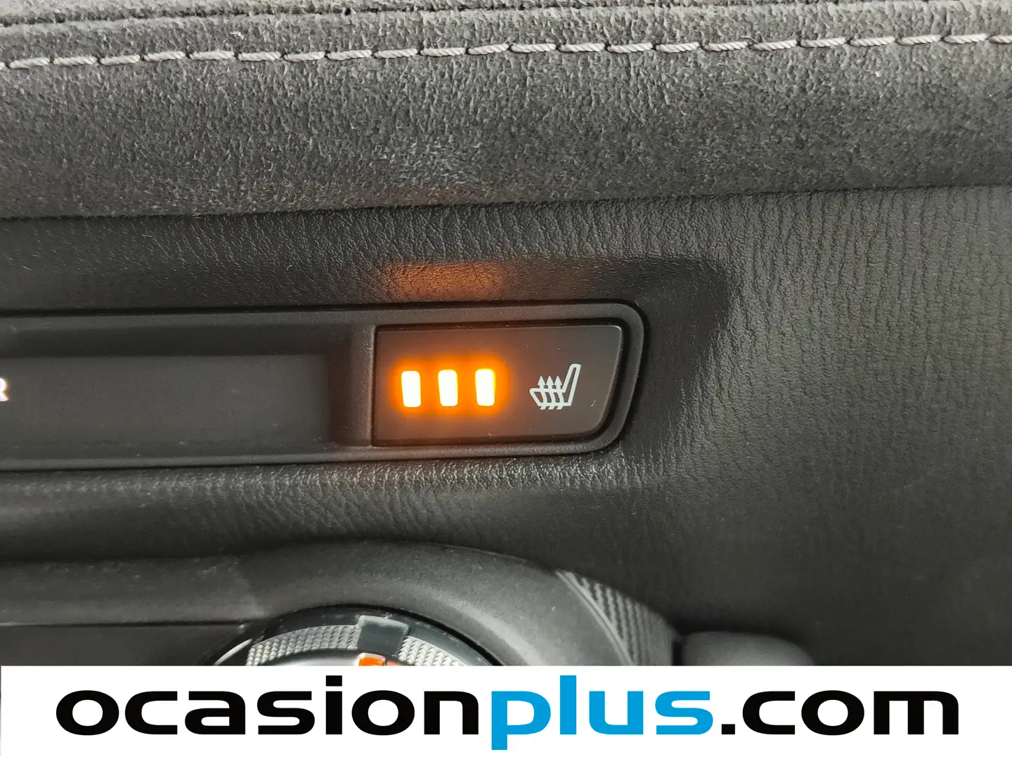 Foto Mazda CX-3 Mazda CX-3 2.0 G Zenith White 2WD AT (121 CV)