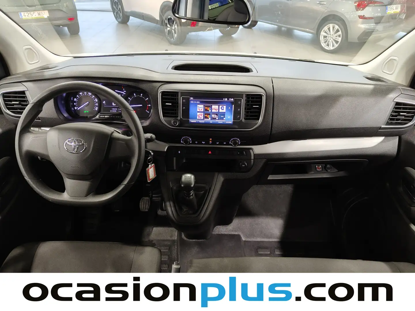 Foto Toyota Proace Verso Toyota Proace Verso 2.0D VX Plus Shuttle L1 (145 CV) 9 Plazas