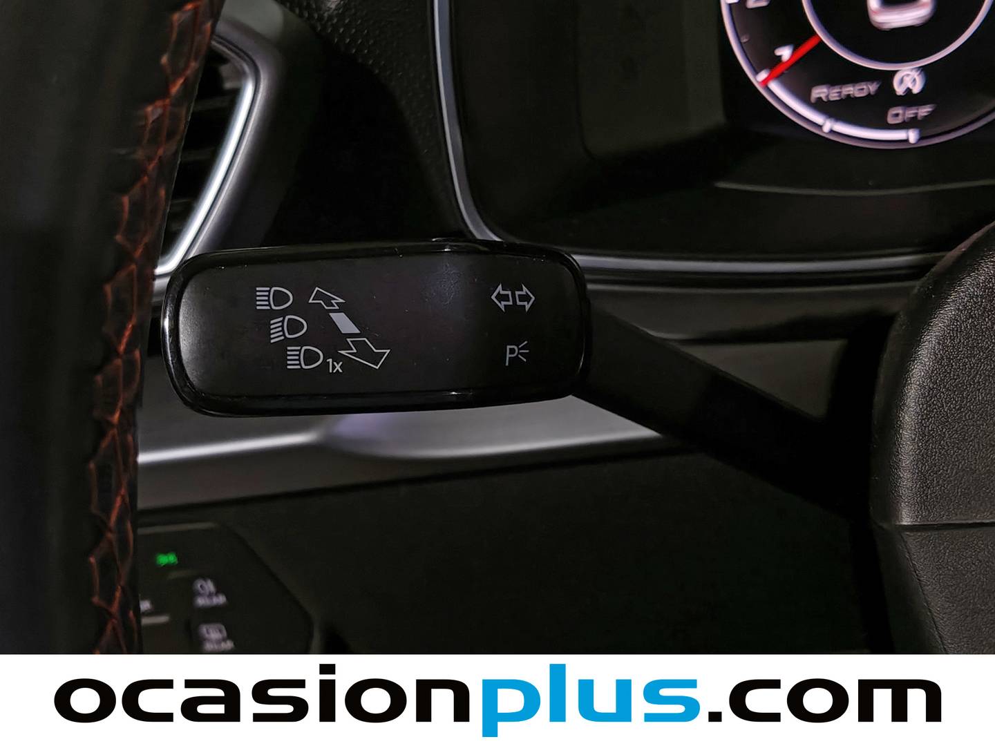 Seat León Seat León 1.5 eTSI S&S FR Special Edition Vision DSG (150 CV) de segunda mano
