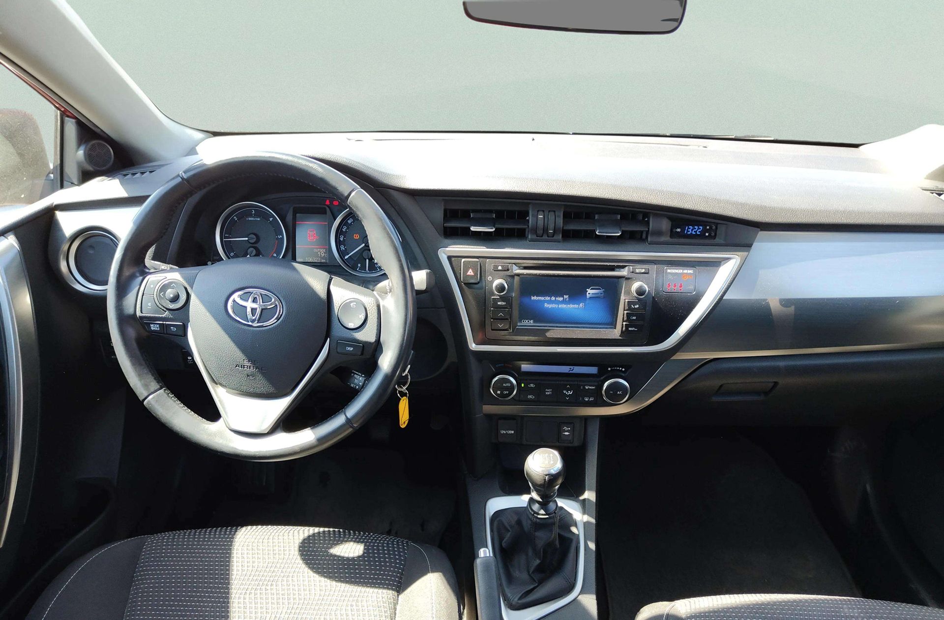 Toyota Auris 90D Feel! - foto 7
