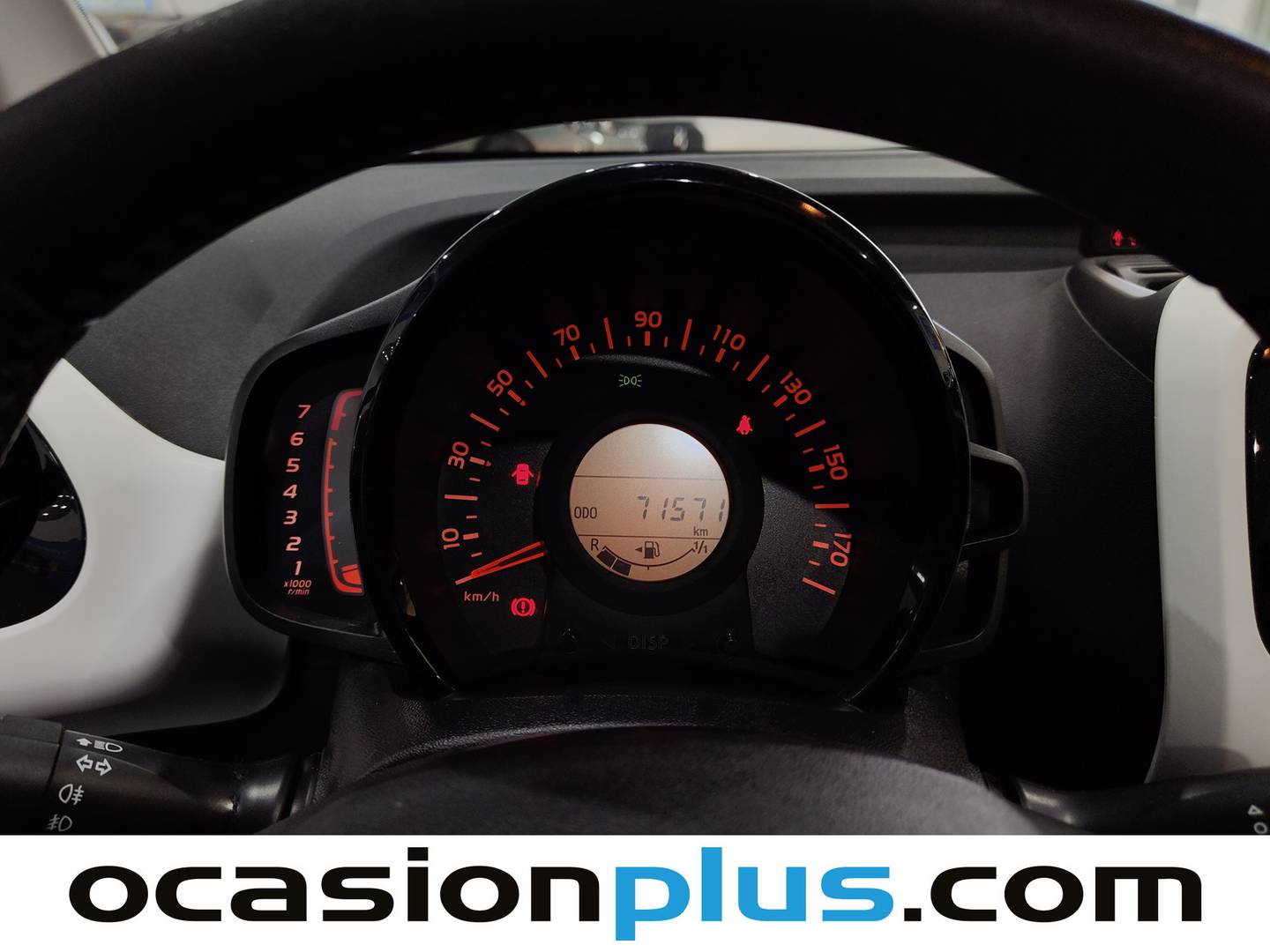 Peugeot 108 Peugeot 108 1.2 PureTech Roland Garros TOP! (82 CV) de segunda mano