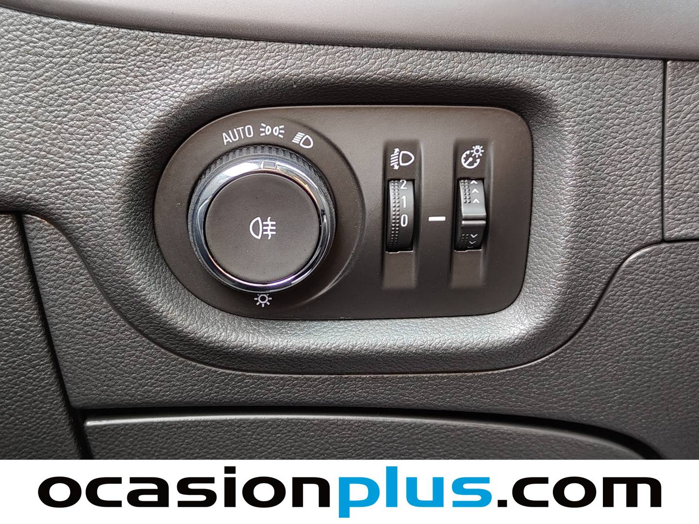 Foto Opel Astra Opel Astra 1.0 Turbo S&S Selective (105 CV)