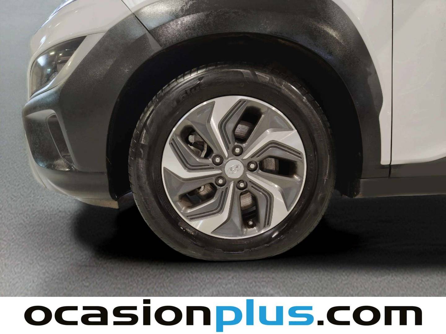 Foto Hyundai Kona Hyundai Kona 1.6 GDI HEV Maxx DCT (141 CV)