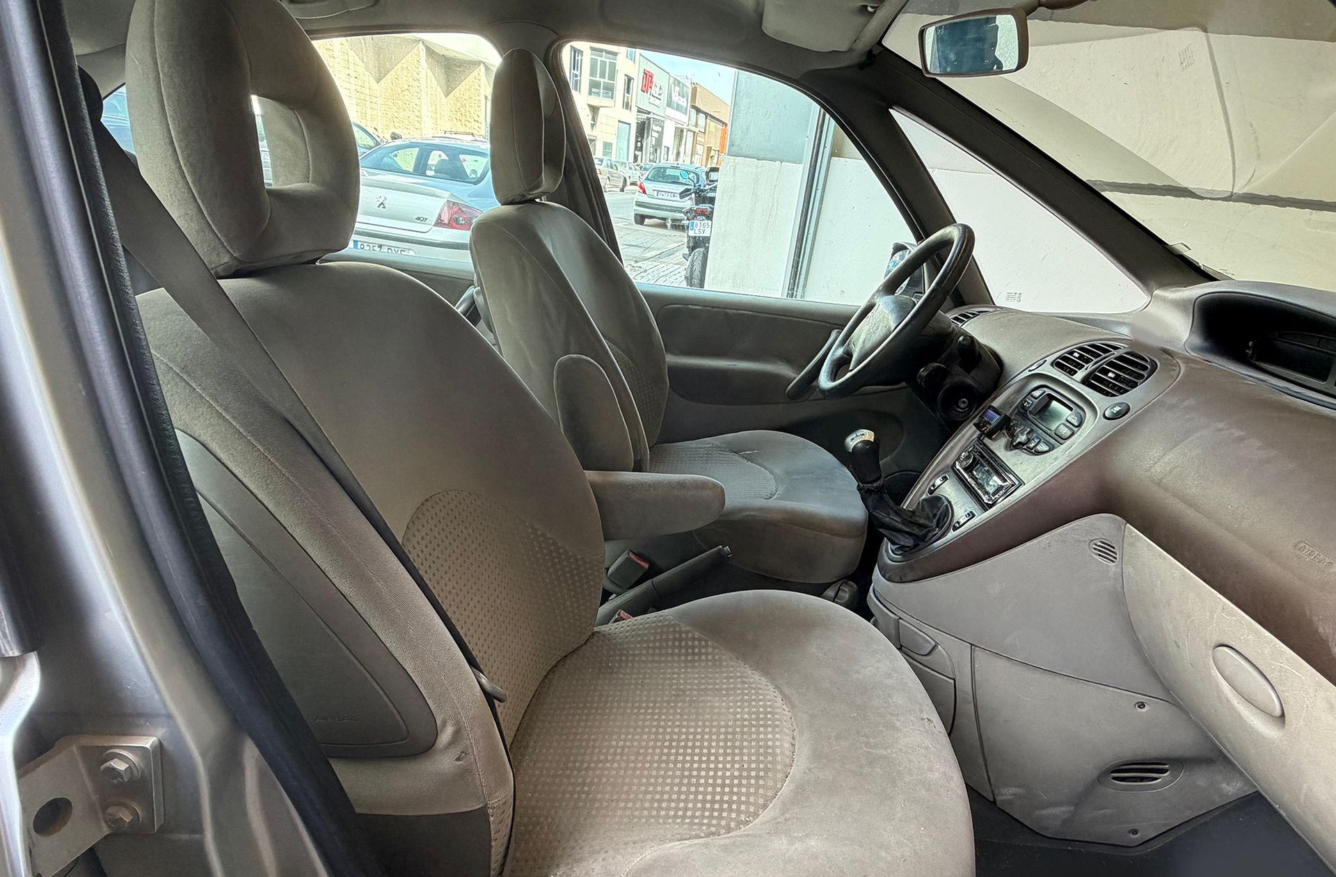 Citroën Xsara Picasso 2.0 HDi Exclusive - foto 13