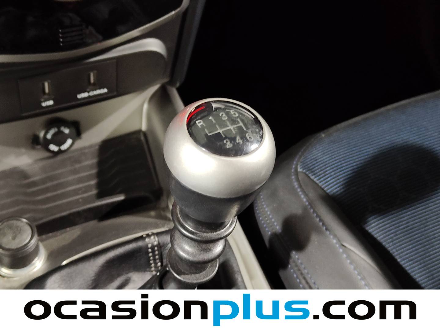 Foto SsangYong Tivoli Ssangyong Tivoli G16 GLP Limited 4x2 (128 CV)