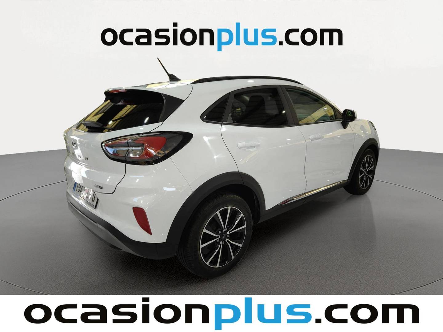 Foto trasera Ford Puma Ford Puma 1.0 EcoBoost MHEV Titanium (125 CV) izquierda