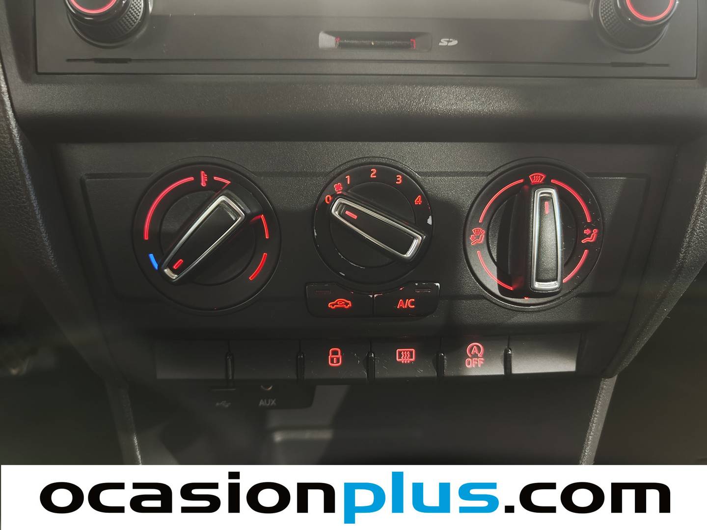 Foto Seat Toledo SEAT Toledo 1.0 TSI Reference Plus Limited  (95 CV)