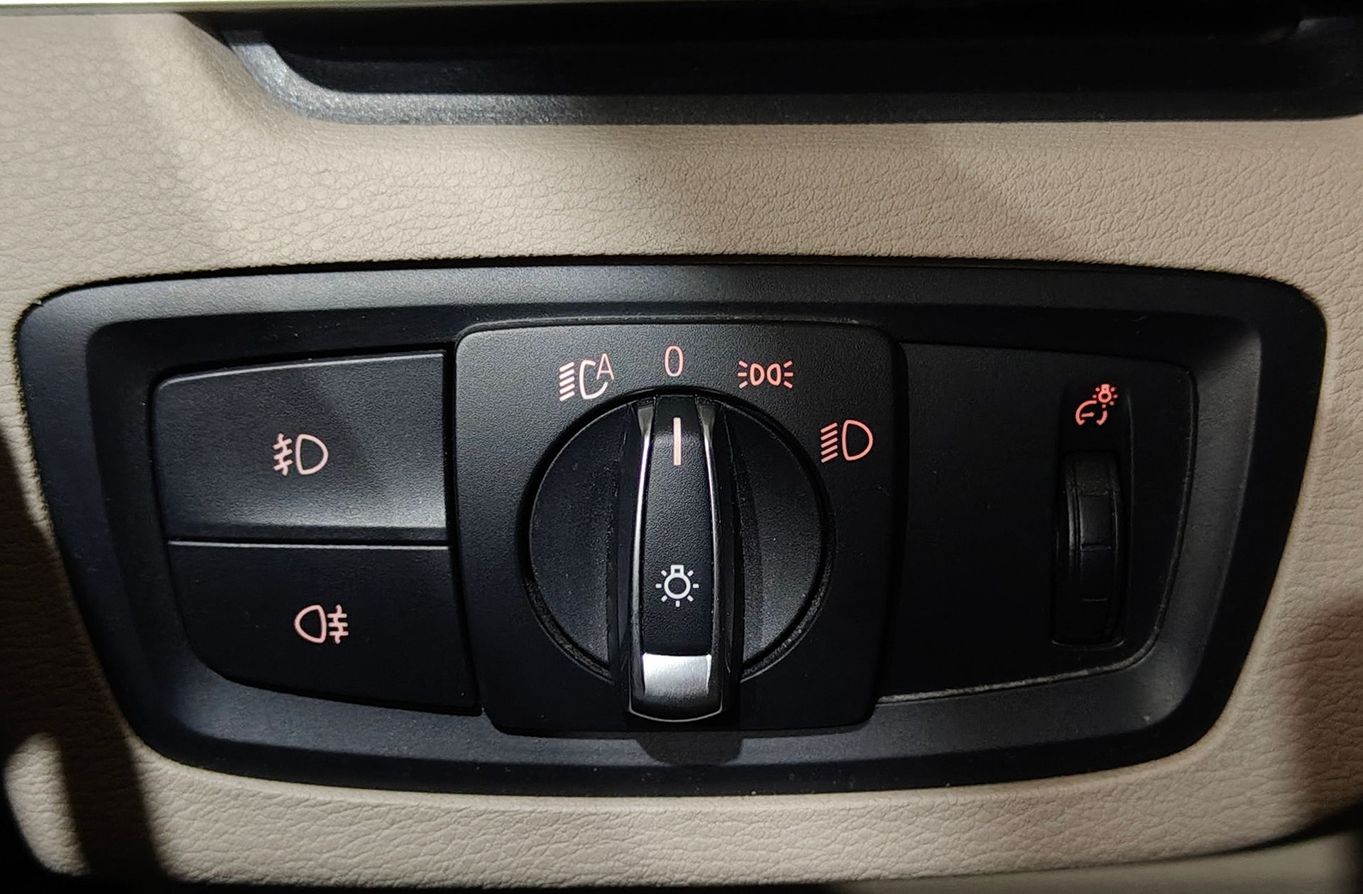 BMW X1 sDrive18i - foto 15