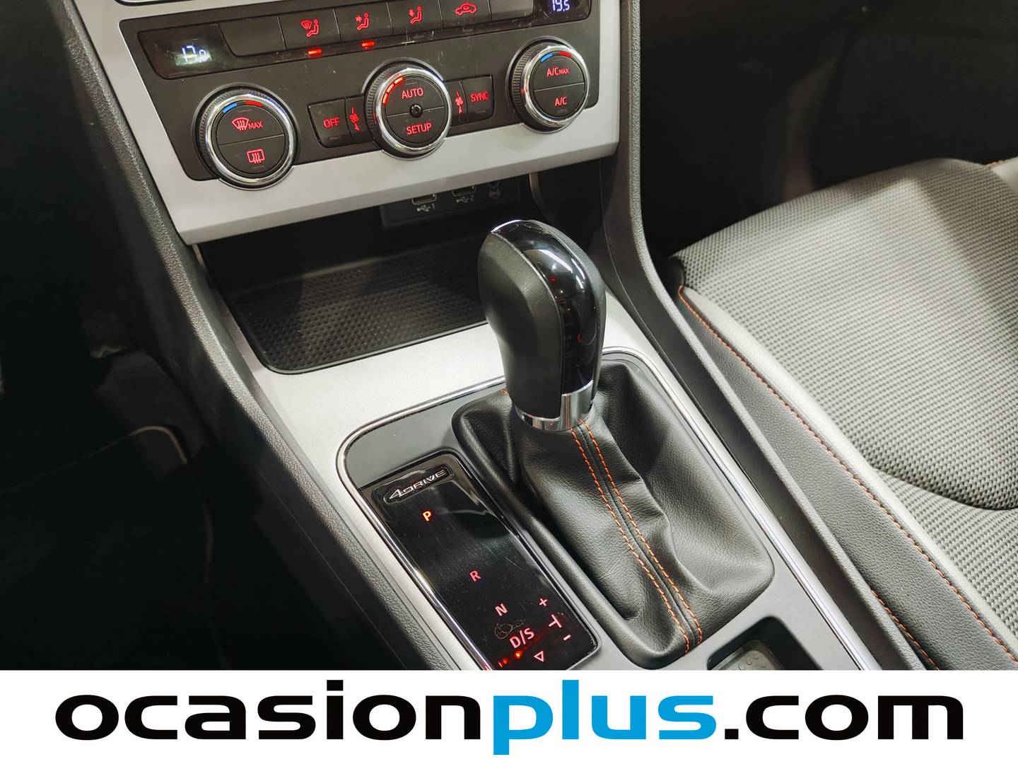 Seat León Seat Leon Xperience 2.0 TDI S&S  4Drive DSG6 (184 CV) de segunda mano