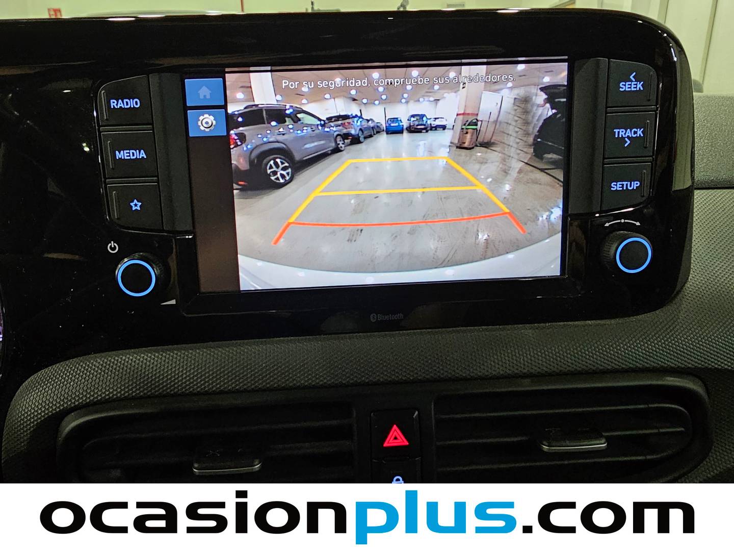 Extras y acabados del Hyundai i10 Hyundai i10 1.2 Tecno 2C (84 CV)