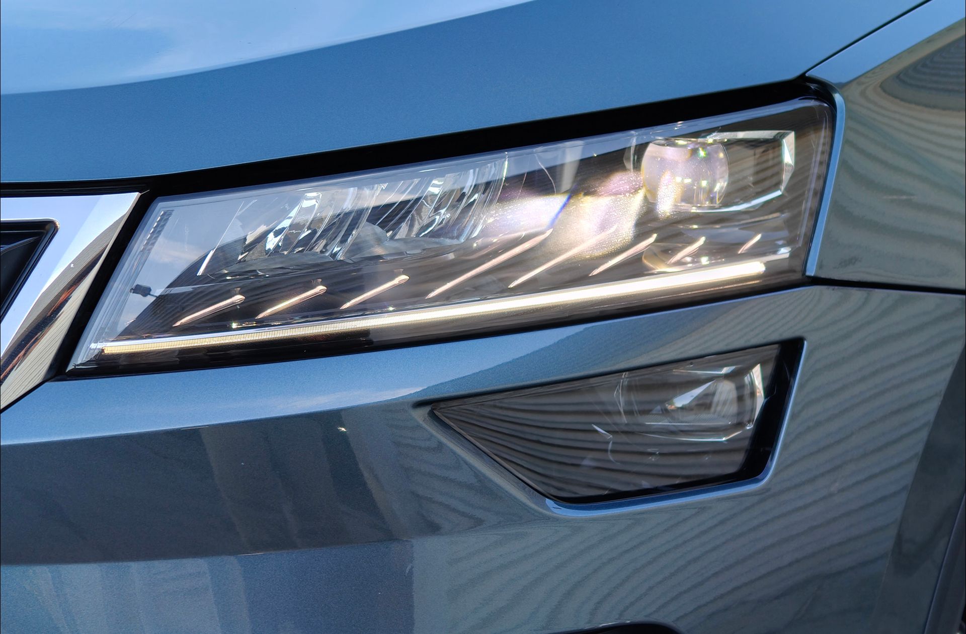 Škoda Karoq 1.5 TSI ACT 125 Aniversario DSG - foto 14