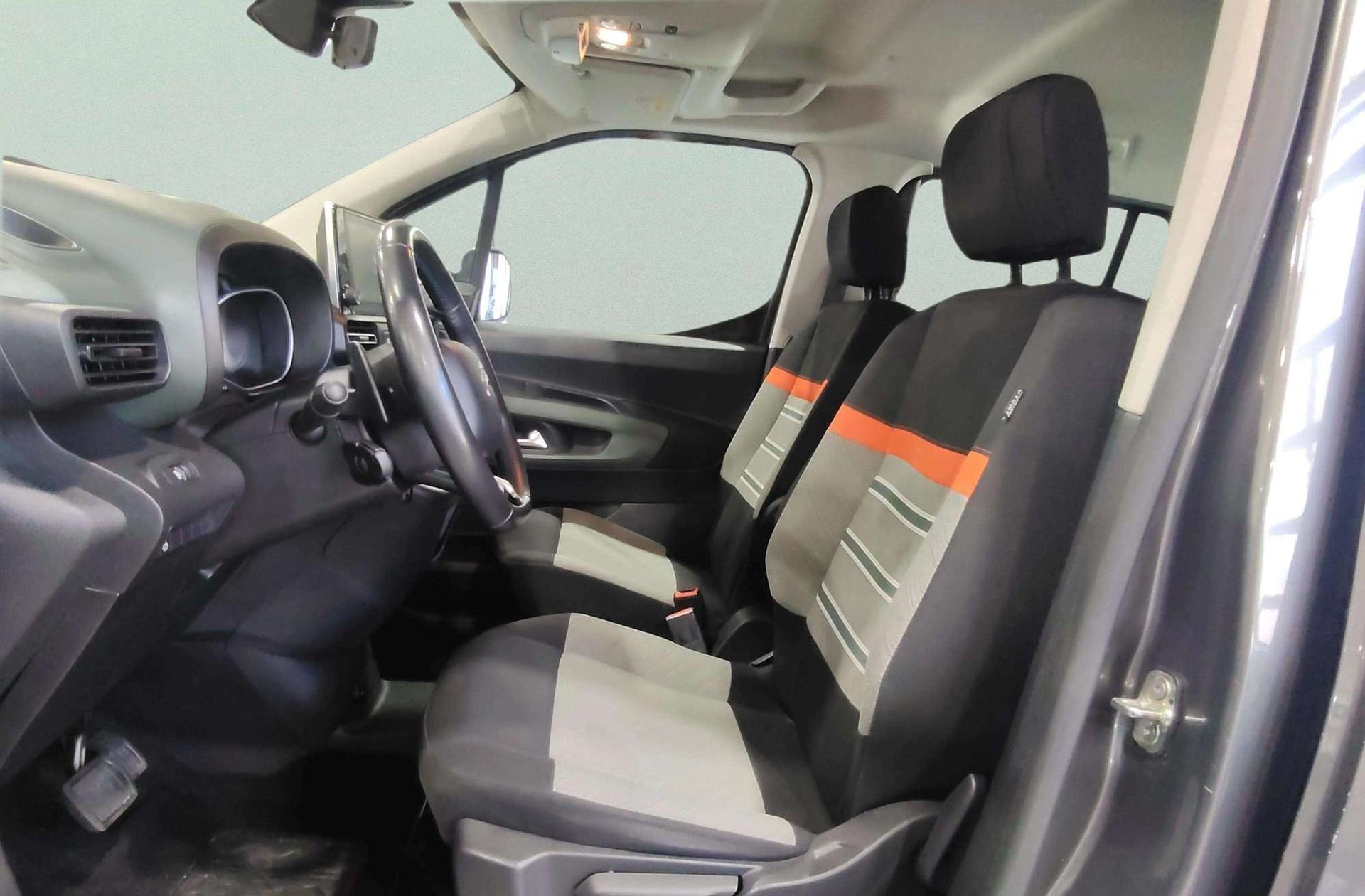 Citroën Berlingo BlueHDi 130 Talla M Shine EAT8 - foto 10