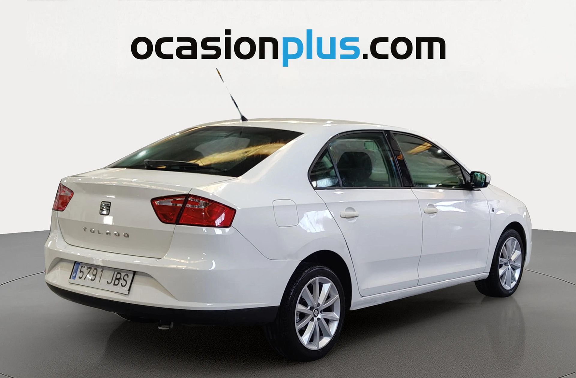 SEAT Toledo 1.6 TDI Reference Plus - foto 4