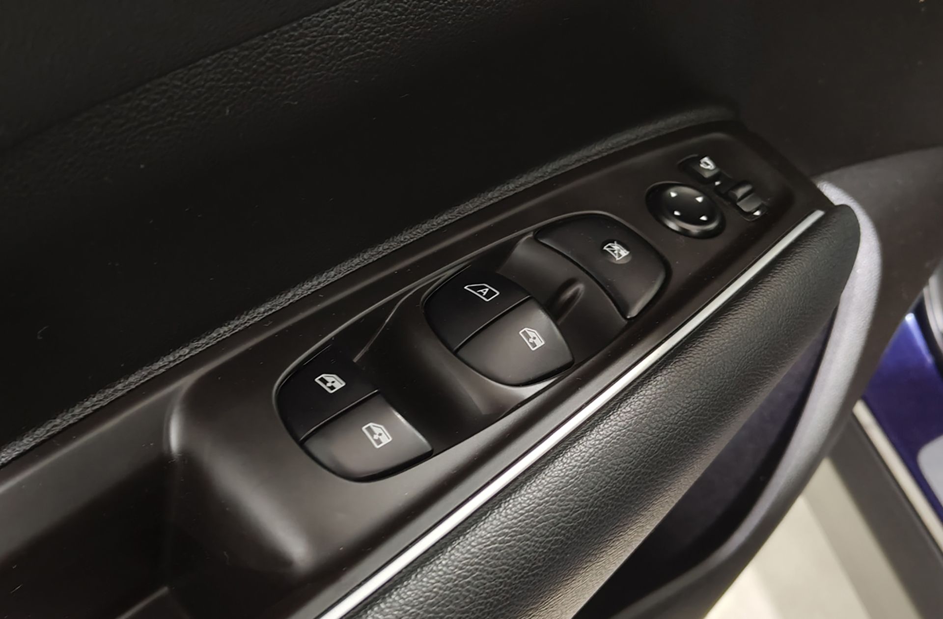 Renault Koleos dCi 130 Zen - foto 35