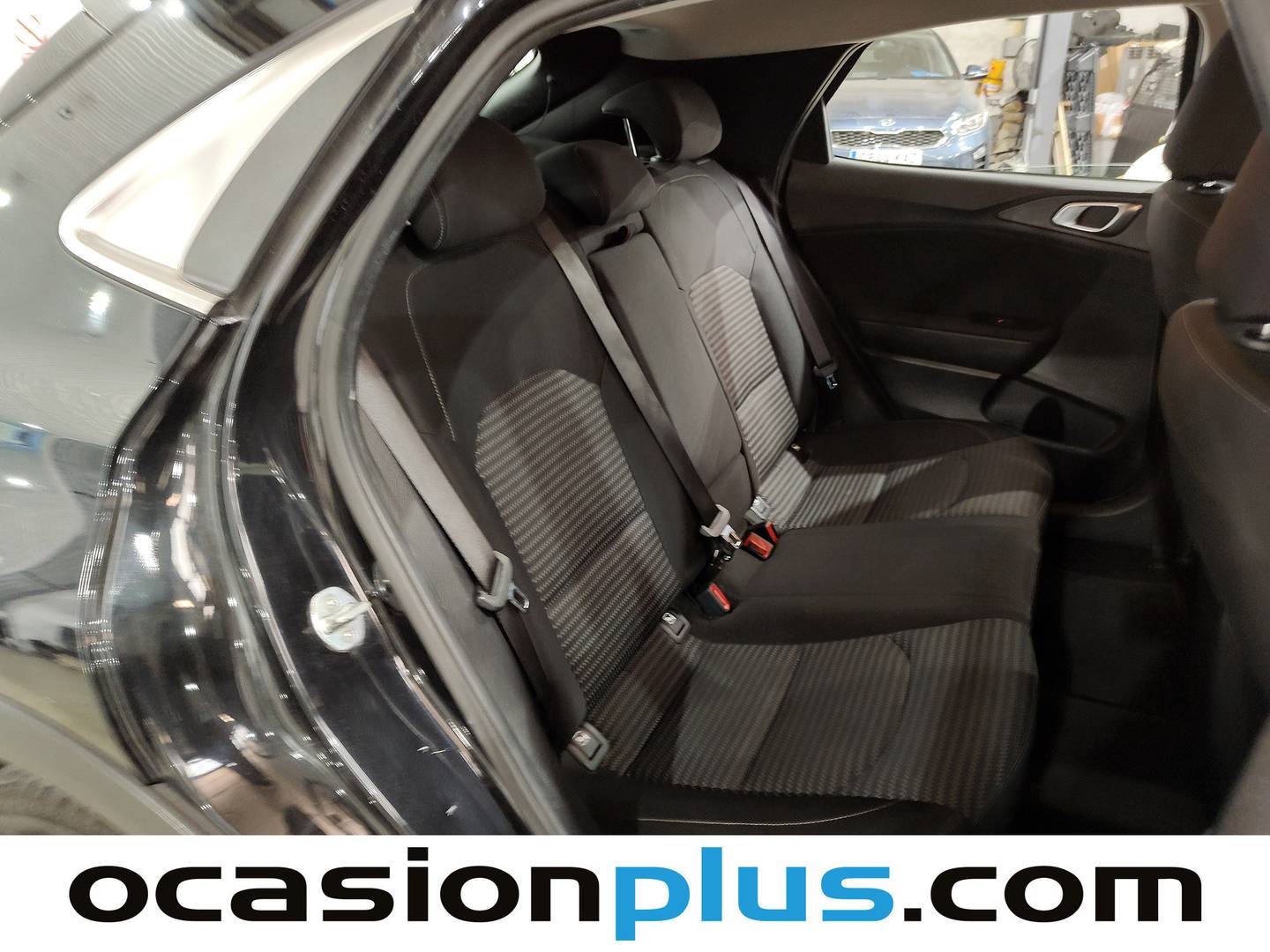 Foto asientos traseros KIA XCeed KIA XCeed 1.0 T-GDi Drive (120 CV)