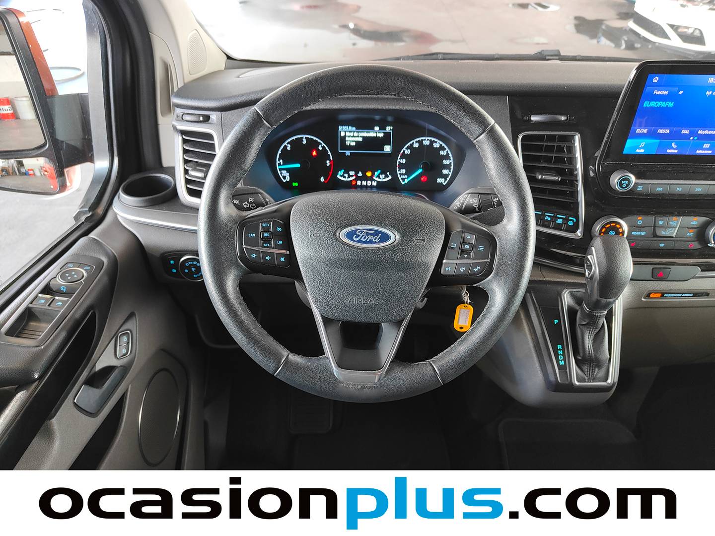 Ford Tourneo Custom Ford Tourneo Custom 2.0 Ecoblue L1 Titanium Auto (130 CV) 9 Plazas diésel