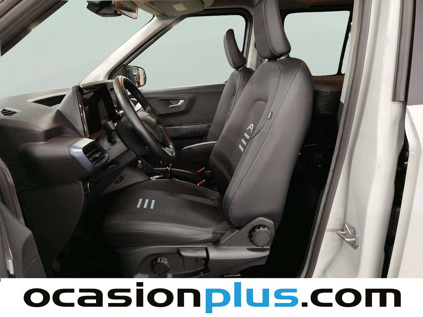 Foto asientos delanteros Ford Tourneo Courier Ford Tourneo Courier Tourneo Courier 1.0 Ecoboost Active (125 CV) Camparizada