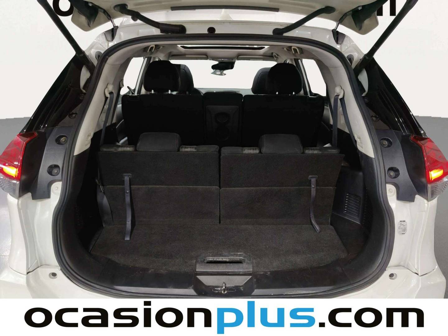 Foto Nissan X-TRAIL Nissan X-Trail dCi 130 N-Connecta (130 CV) 7 Plazas siete plazas
