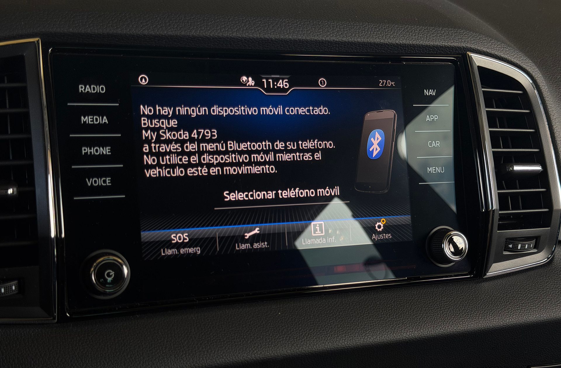 Škoda Karoq 1.0 TSI Ambition - foto 31