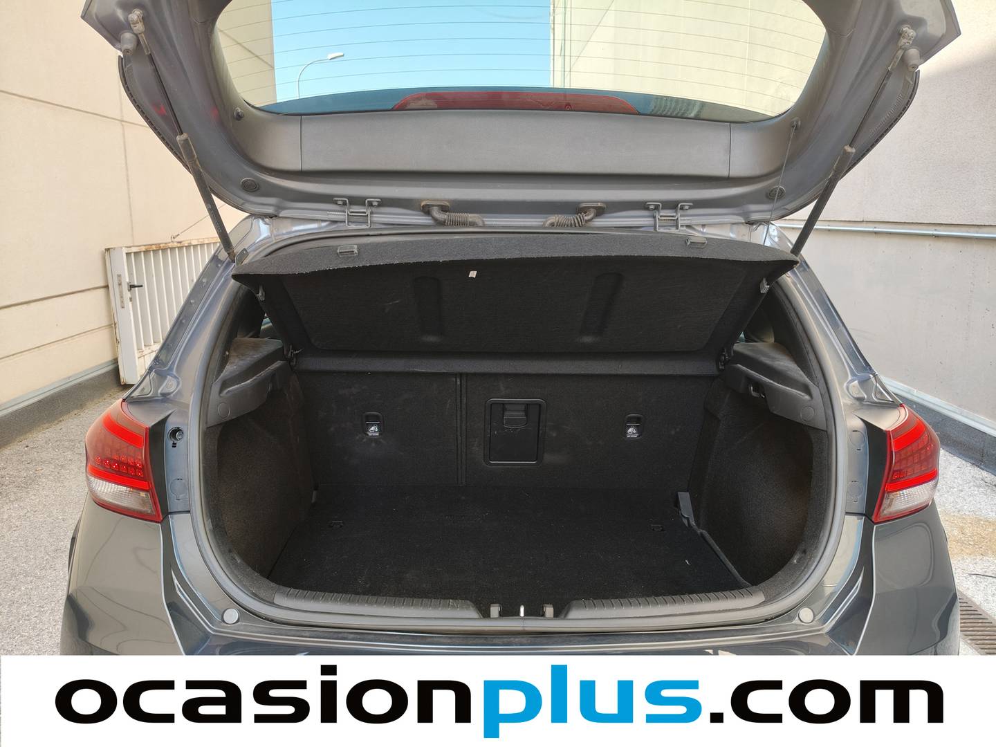 Fotos maletero Hyundai i30 Hyundai i30 1.5 TGDI 48V N-Line (160 CV)