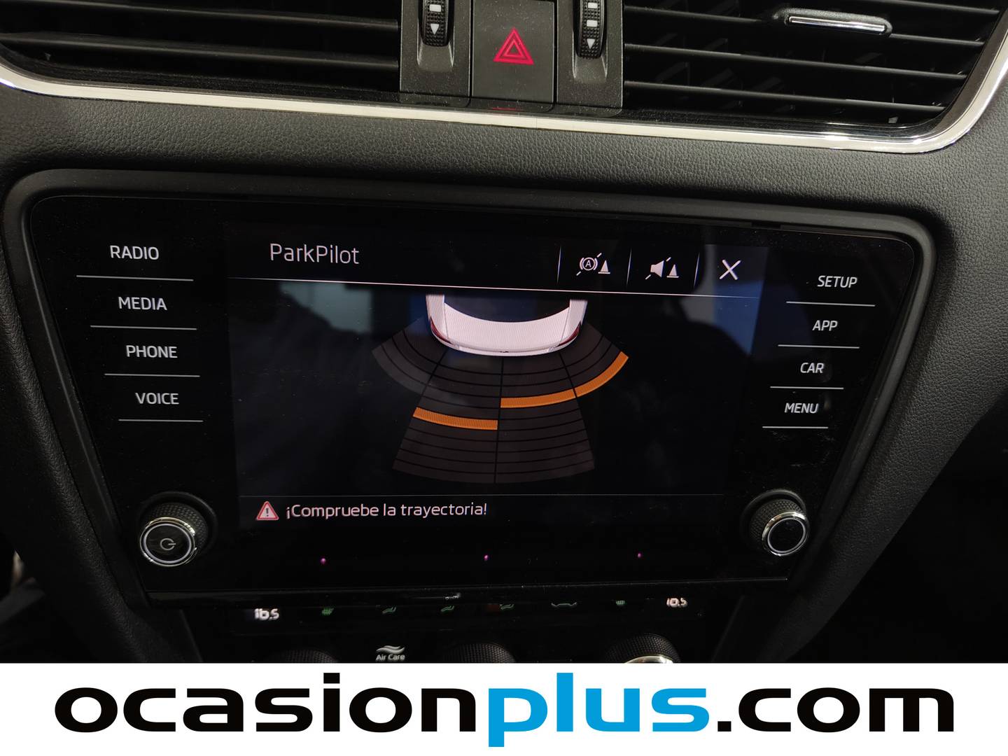 Foto Skoda Octavia Skoda Octavia 1.0 TSI Like DSG (115 CV)