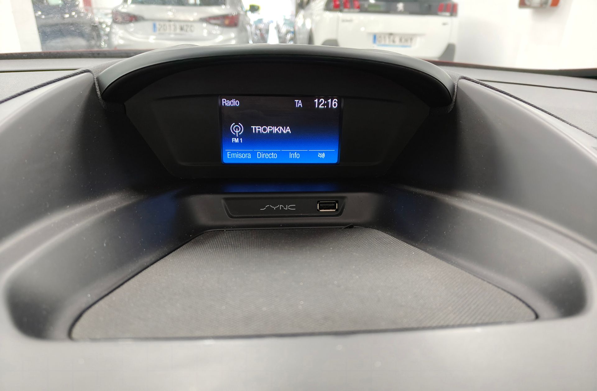 Ford Grand C-Max 1.0 EcoBoost Trend+ 7 plazas - foto 30
