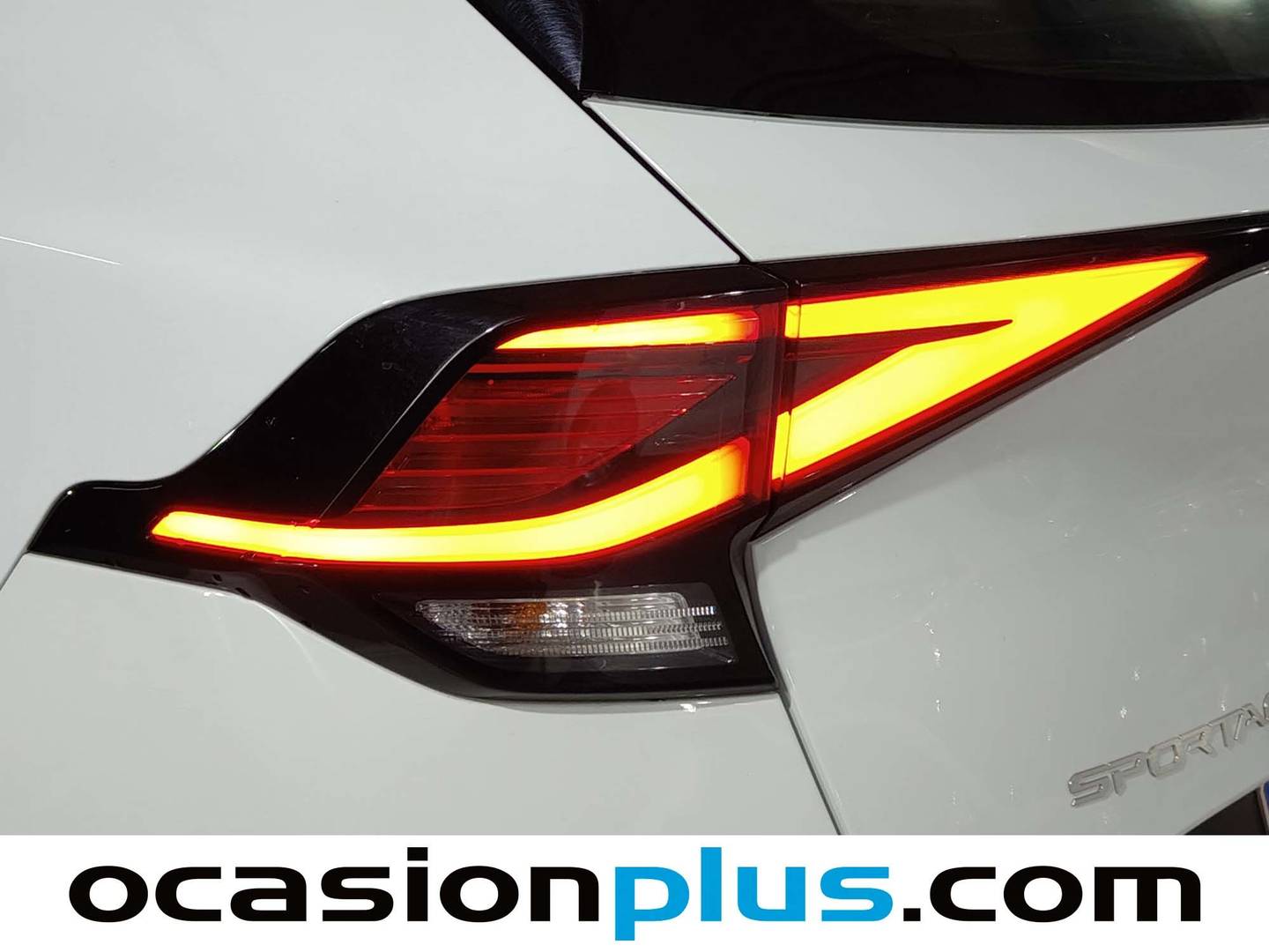 Foto KIA Sportage Kia Sportage 1.6 T-GDi HEV Drive 4x2  (215 CV)