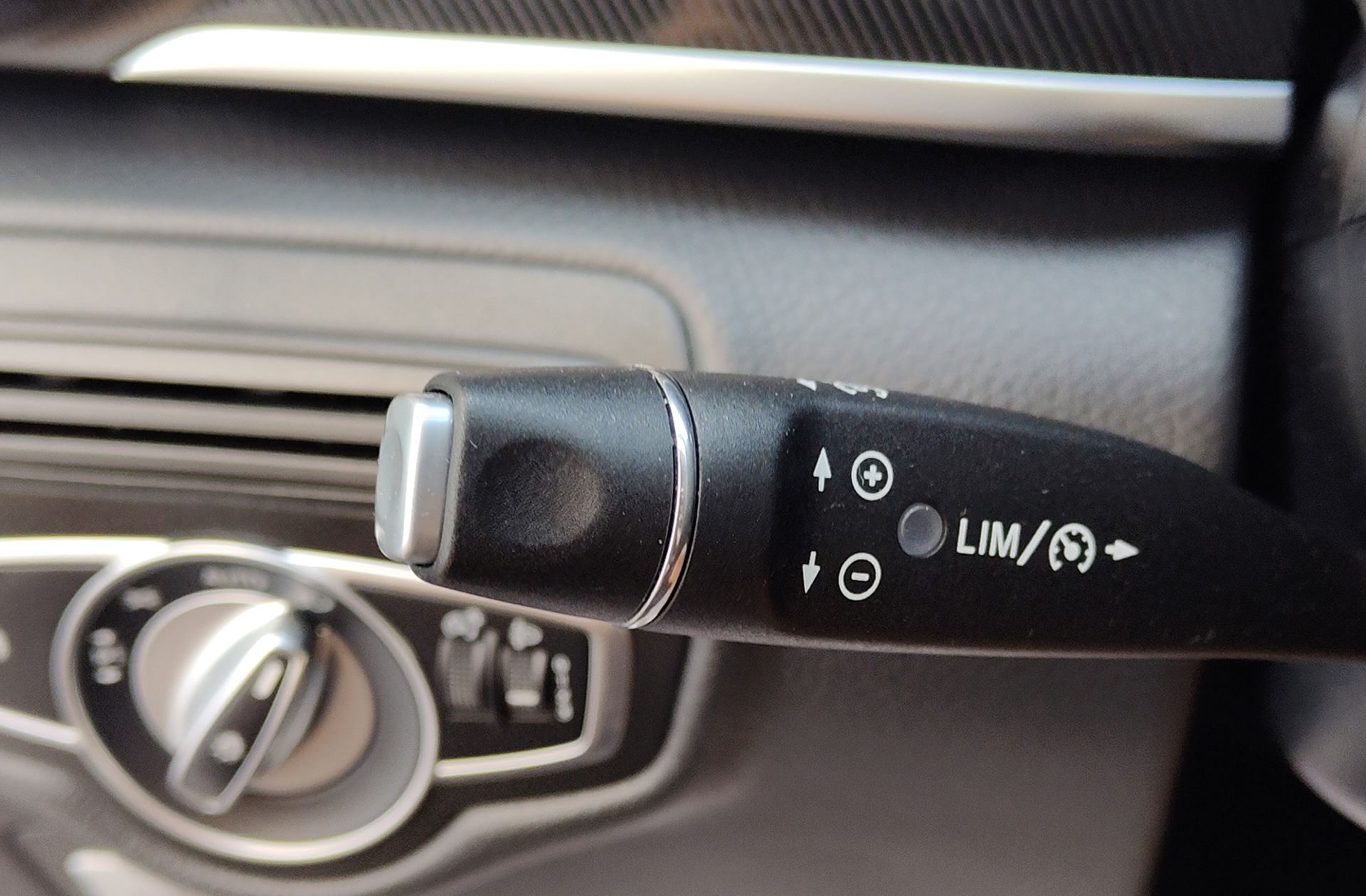 Mercedes-Benz Clase V V 220 d Largo - foto 30