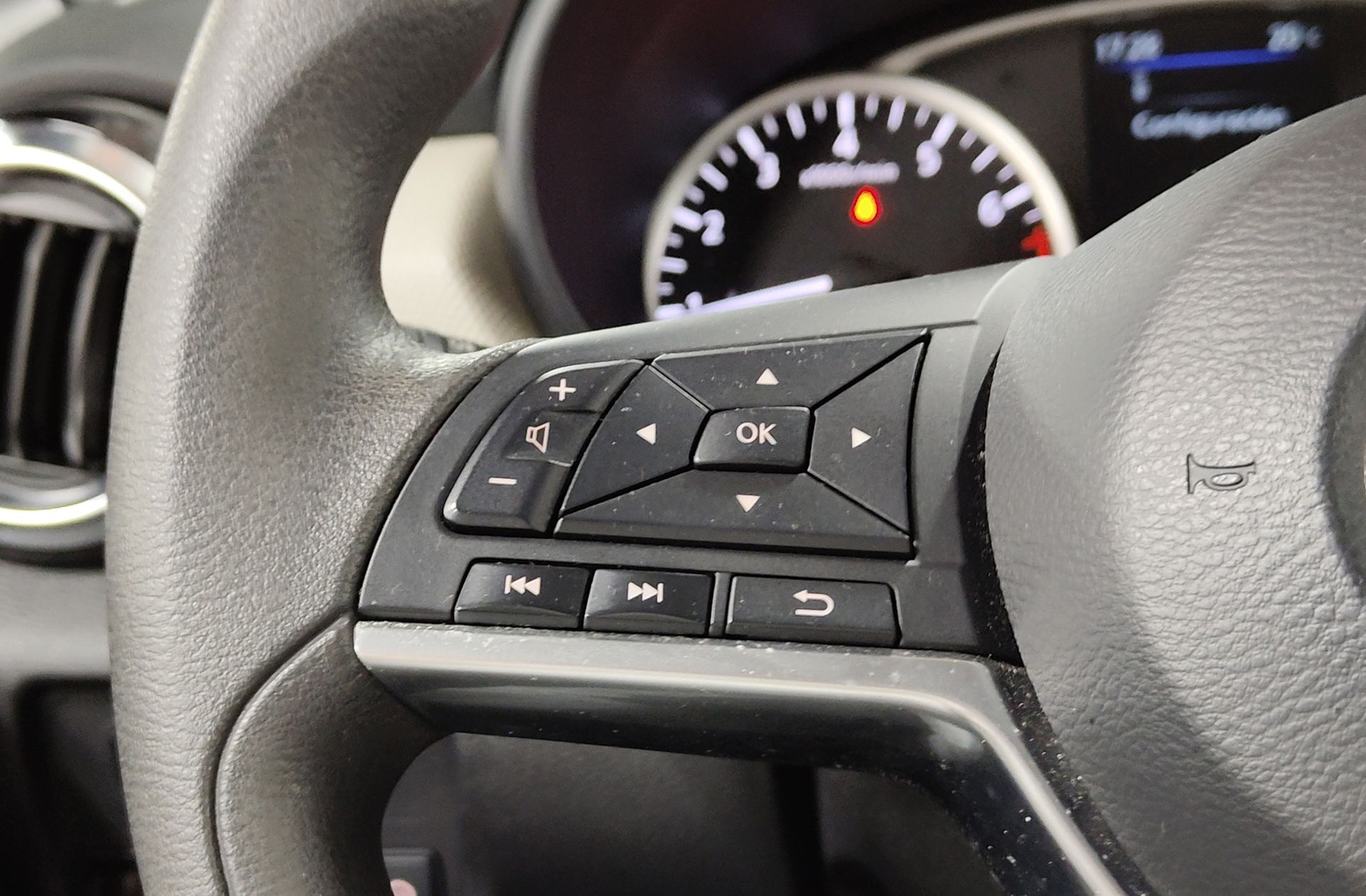 Nissan Micra IG-T 90 Acenta - foto 24