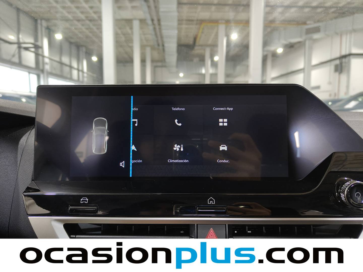 Foto Citroën C4 X Citroen C4 X PureTech 100 S&S 6v You (102 CV)