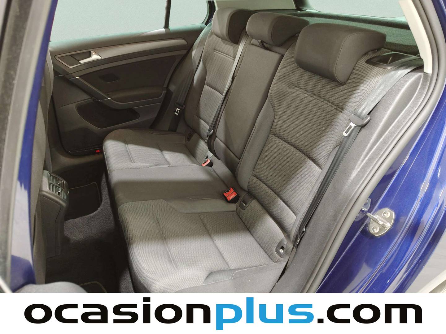 Foto asientos traseros Volkswagen Golf Volkswagen Golf Advance 1.5 TSI Evo (130 CV)