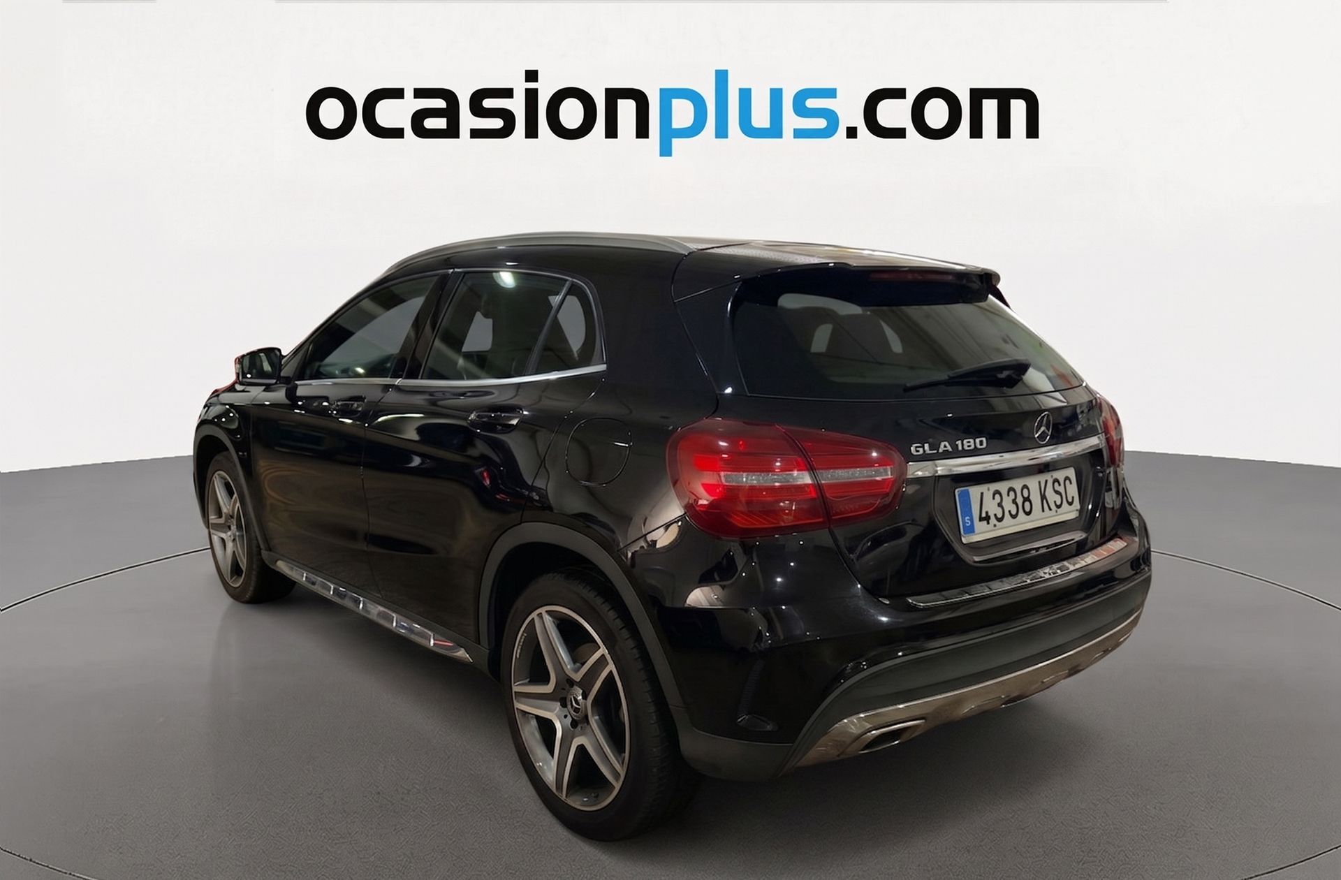 Mercedes-Benz GLA 180 Pack AMG - foto 3