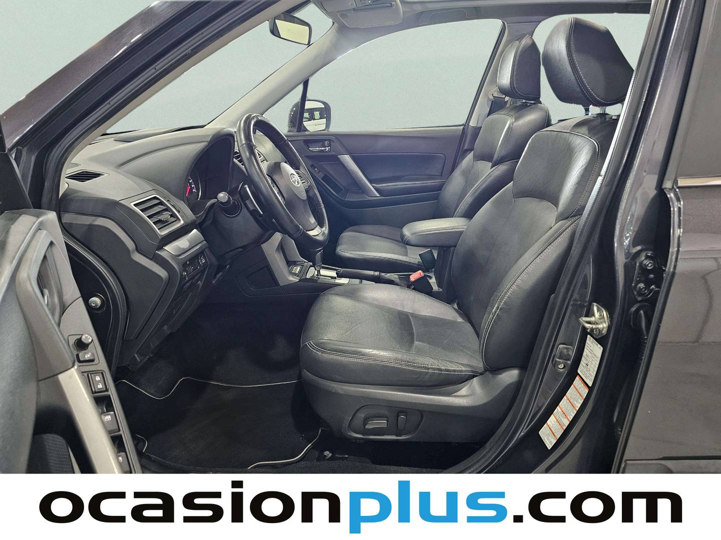 Foto asientos delanteros Subaru Forester Subaru Forester 2.0 Executive Lineartronic (150 CV)