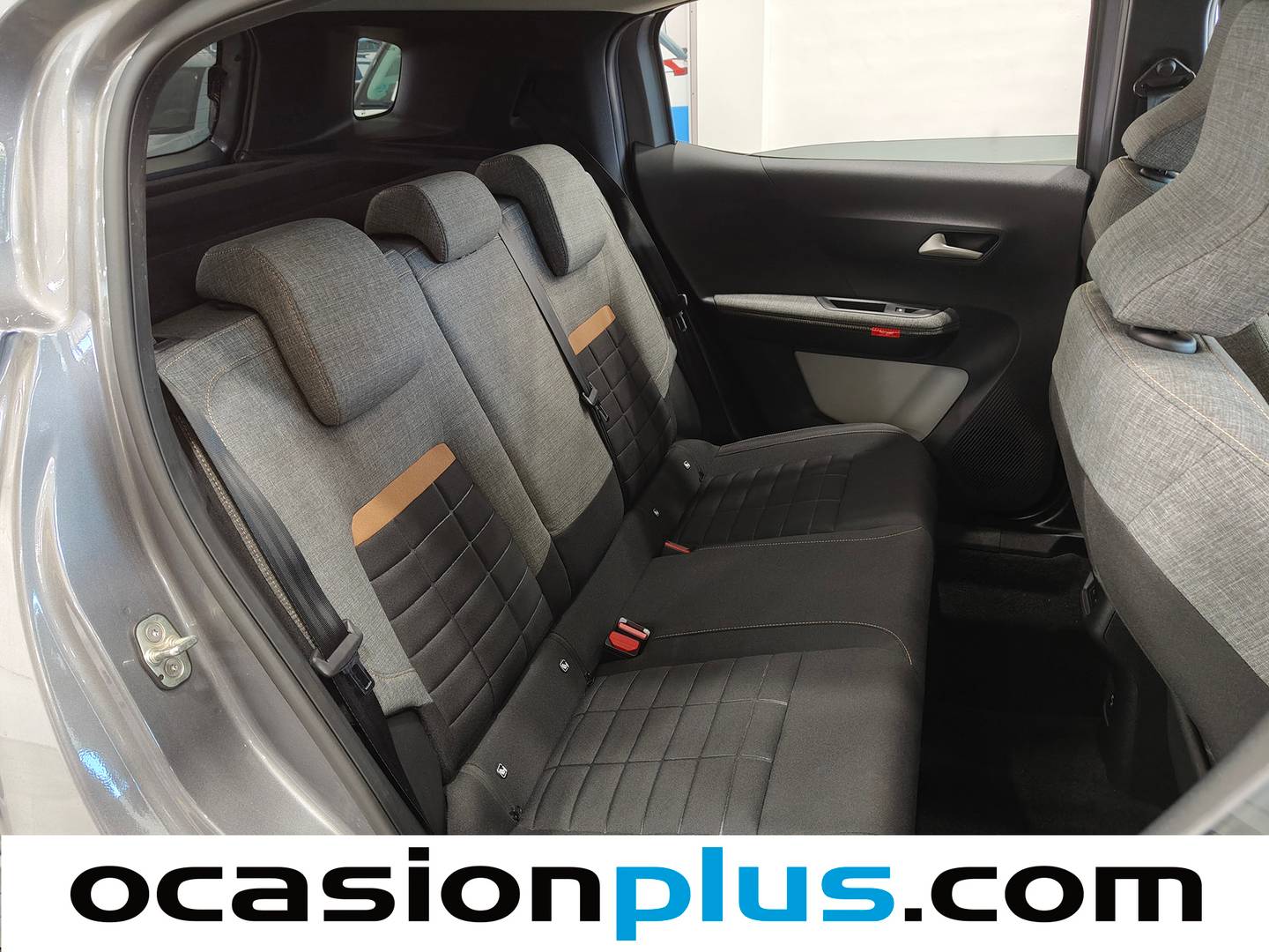 Citroën C3 Aircross Citroën C3 Aircross Hybrid 145 Plus e-DCS6 (145 CV) km 0