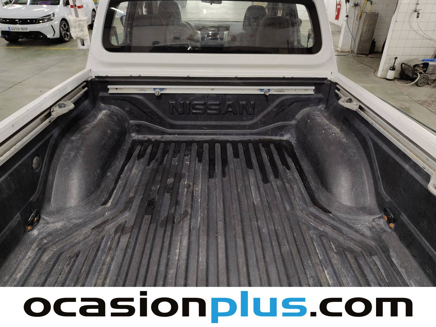 Fotos maletero Nissan Navara Nissan Navara 2.3 dCi Doble Cabina Acenta (163 CV)