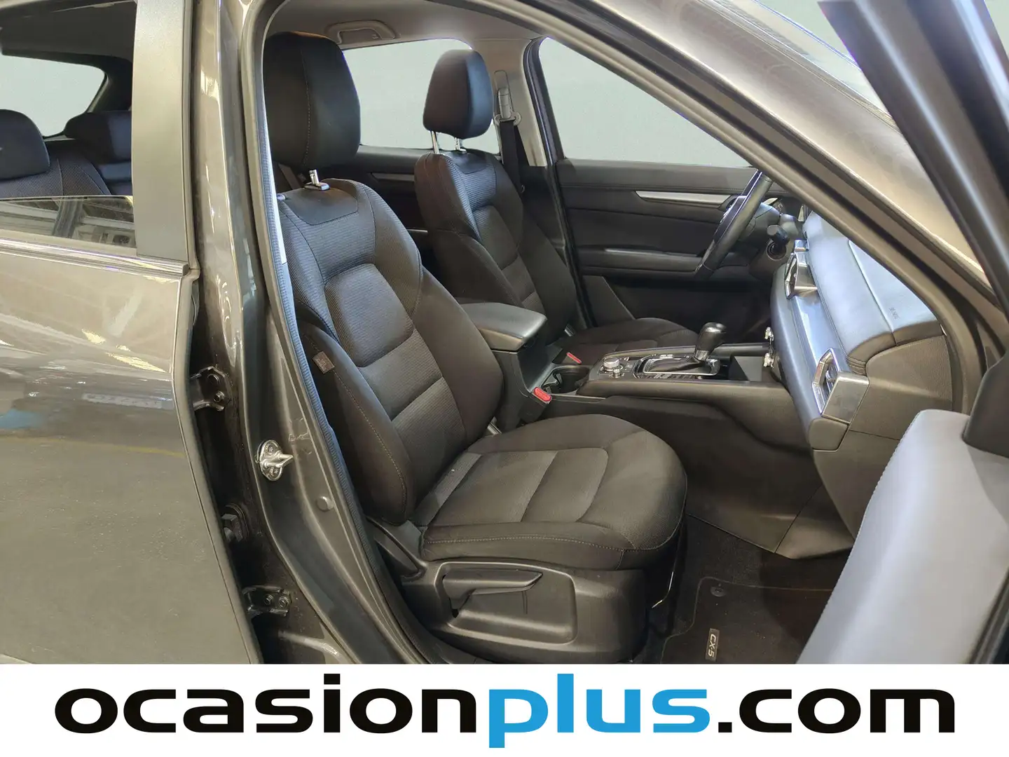 Foto Mazda CX-5 Mazda CX-5 2.0 G Zenith 2WD Auto (165 CV)