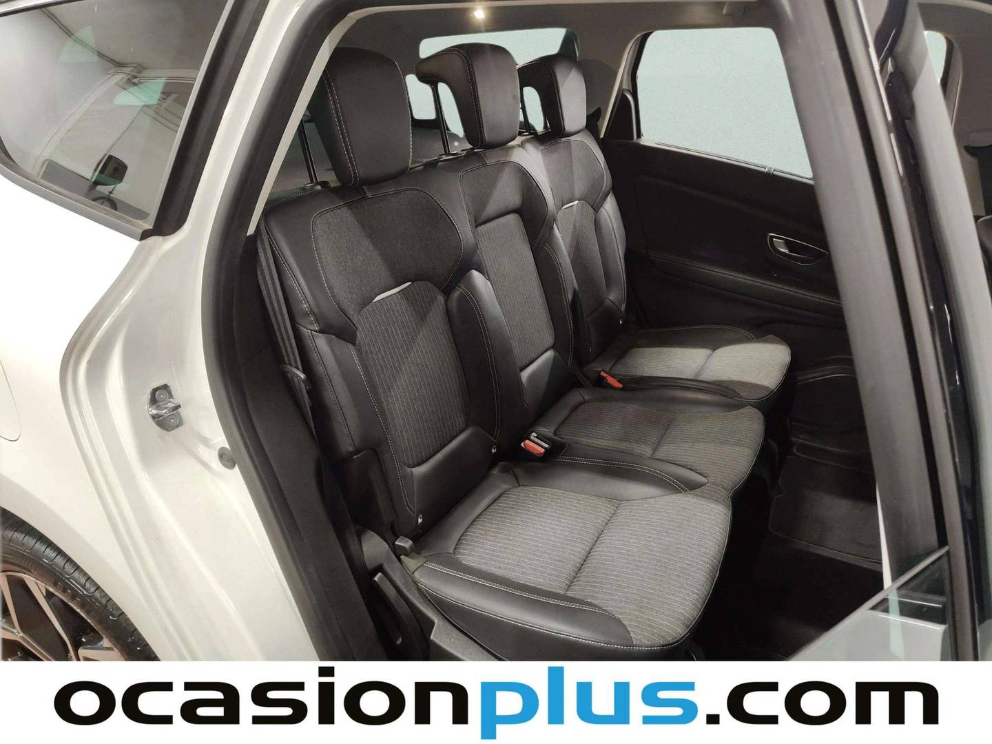 Renault Grand Scénic Renault Grand Scenic Zen TCe (140 CV) GPF 7 Plazas gasolina