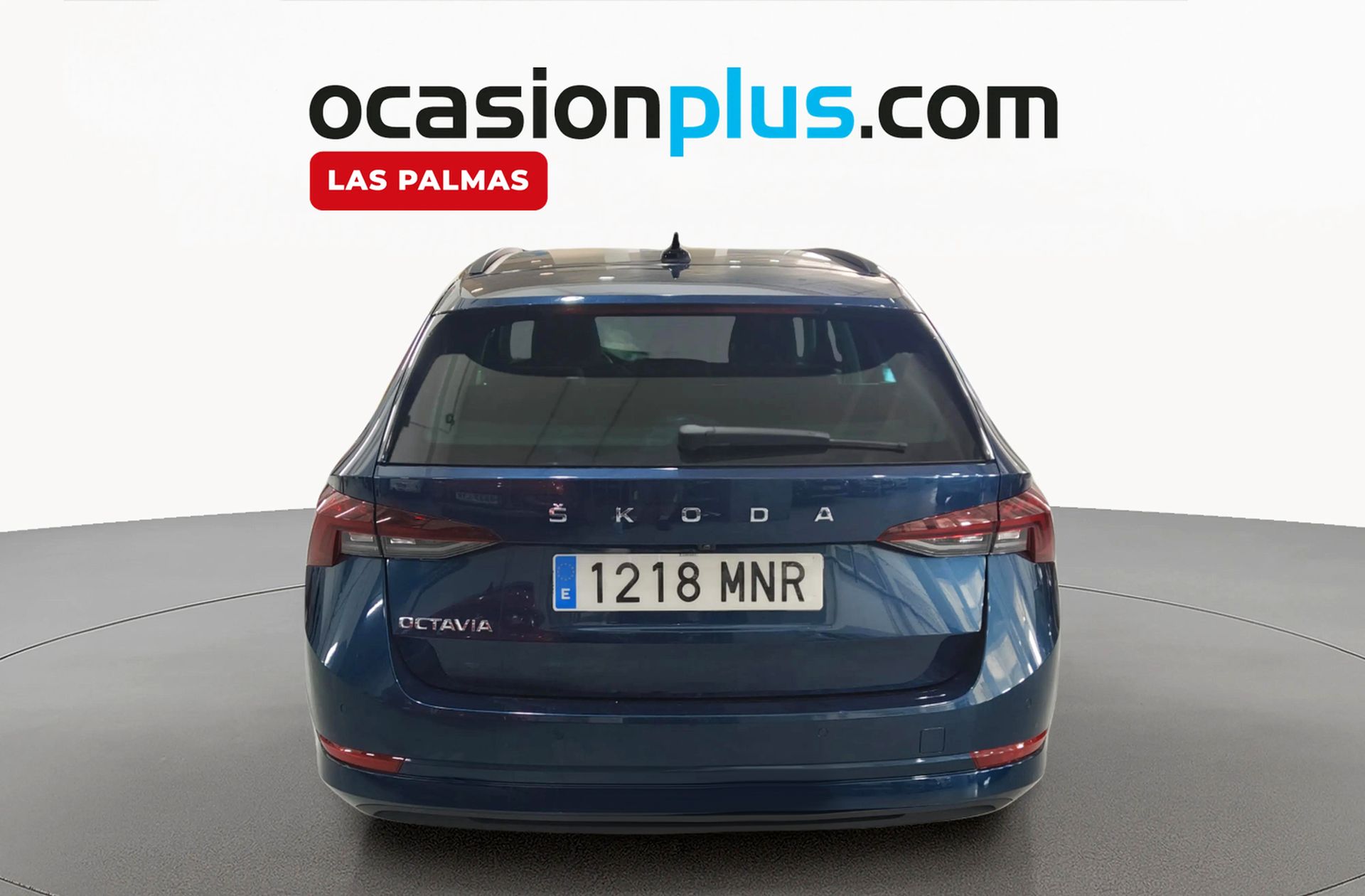 Škoda Octavia Combi 2.0 TDI Ambition - foto 14