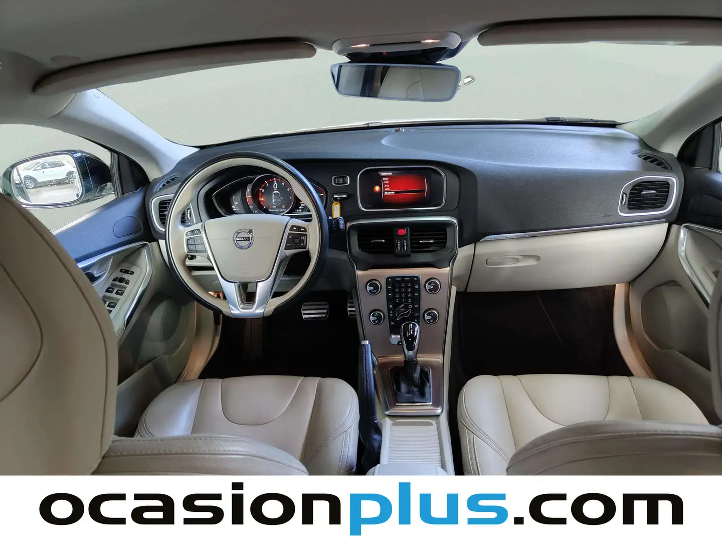 Foto Volvo V40 Cross Country Volvo V40 Cross Country Cross Country T3 Pro Auto  (152 CV)