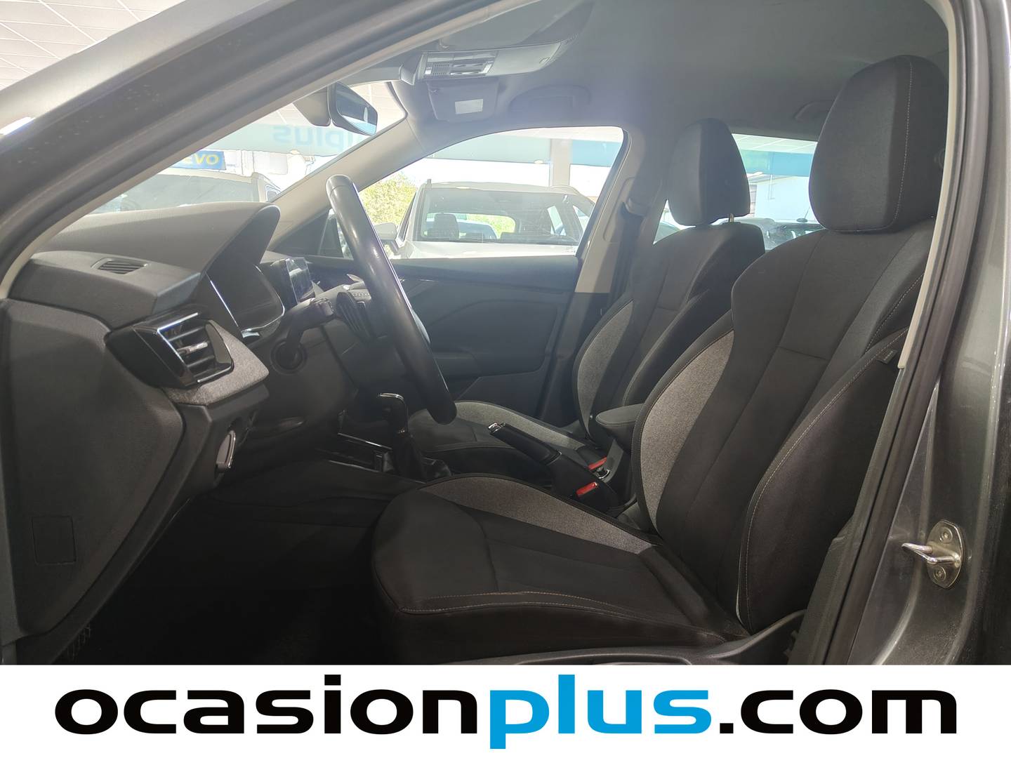 Foto asientos delanteros Skoda Kamiq Skoda Kamiq 1.0 TSI Selection DSG (115 CV)