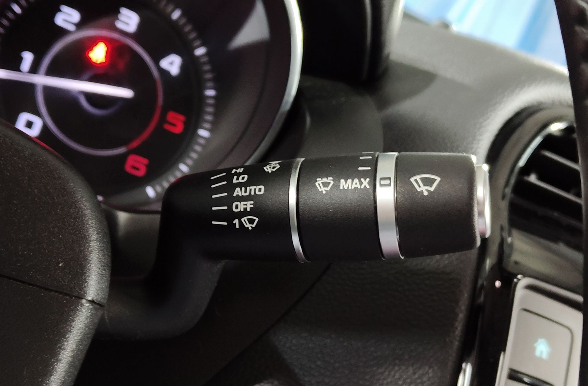 Jaguar XE 2.0 Diesel Pure RWD - foto 26