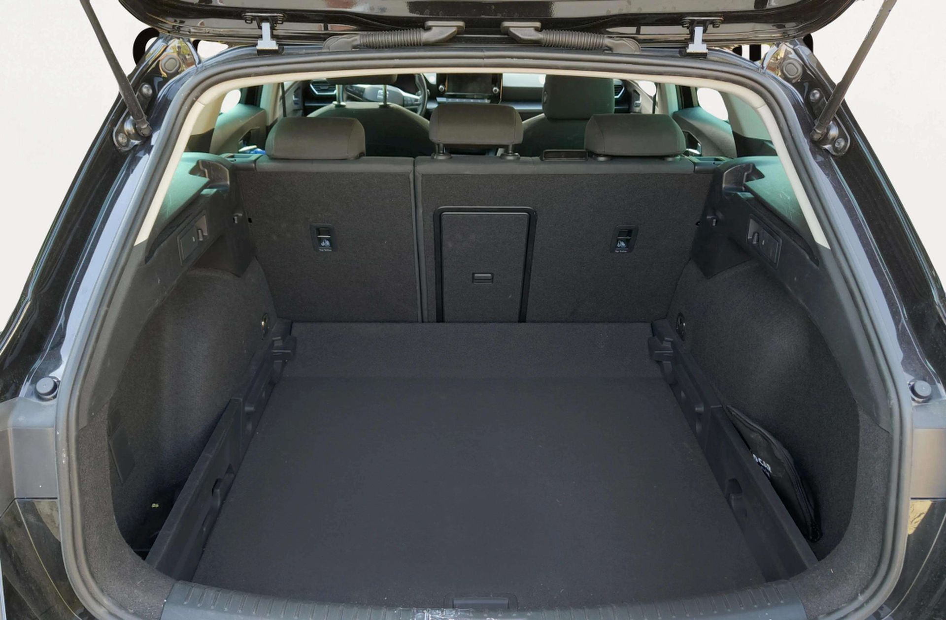 SEAT León ST 1.5 eTSI Style Special Edition Vision DSG - foto 15