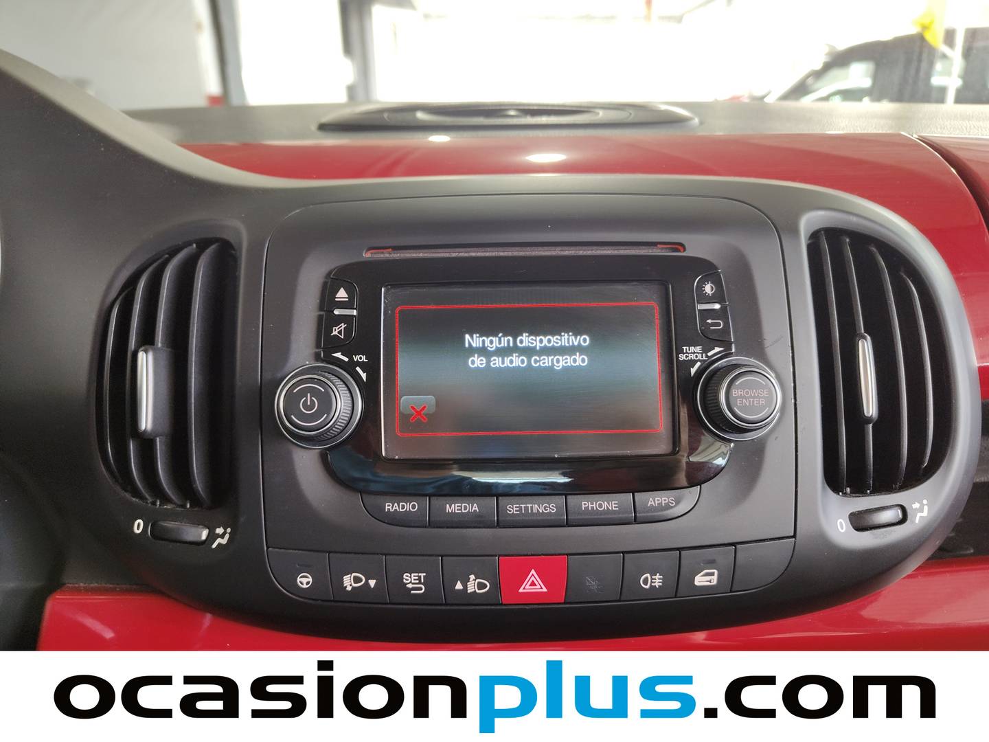 Equipamiento del Fiat 500L Fiat 500L 1.4 Pop Star (95 CV)