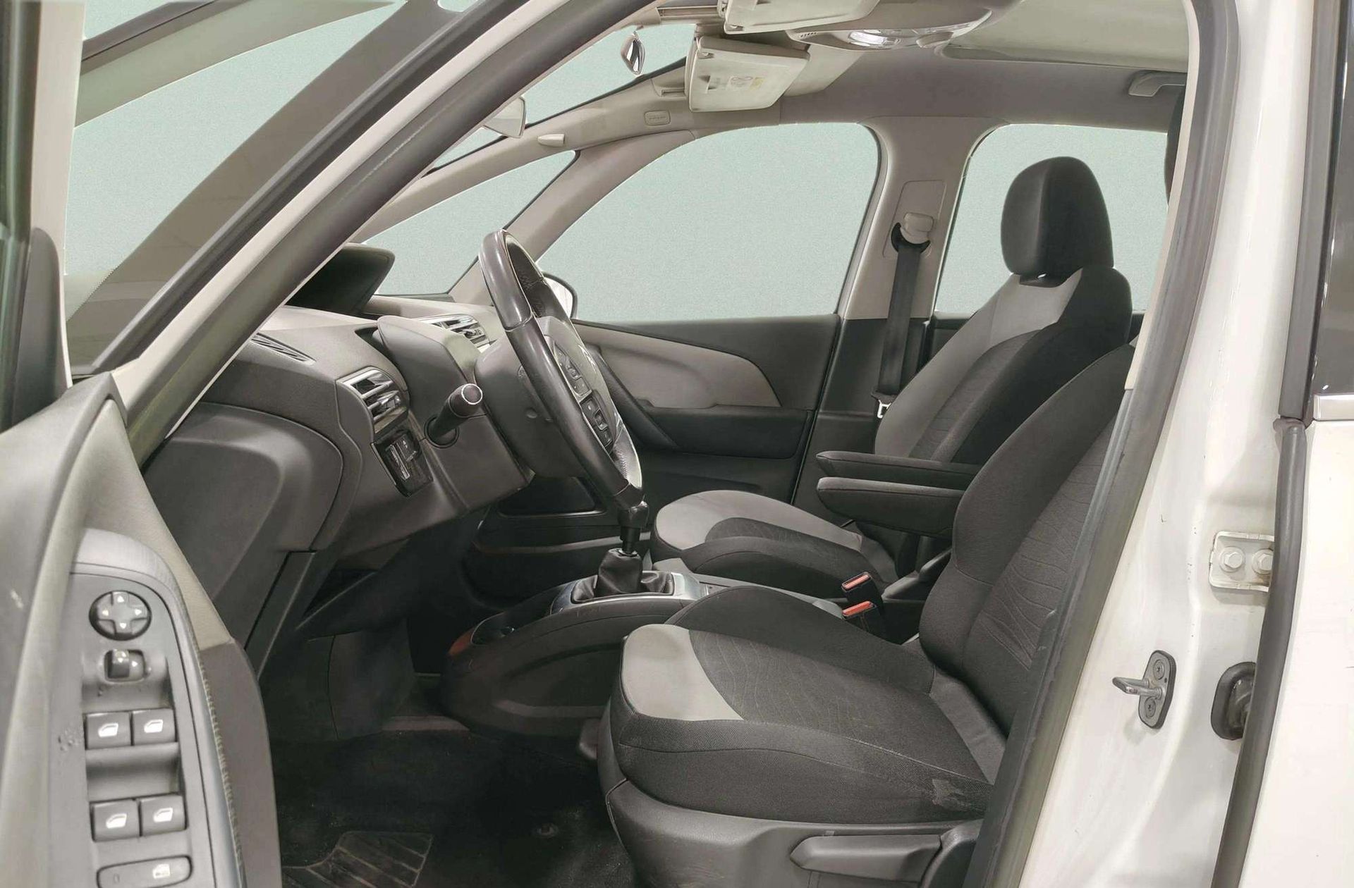 Citroën C4 Picasso 1.6 e-HDI Intensive - foto 11
